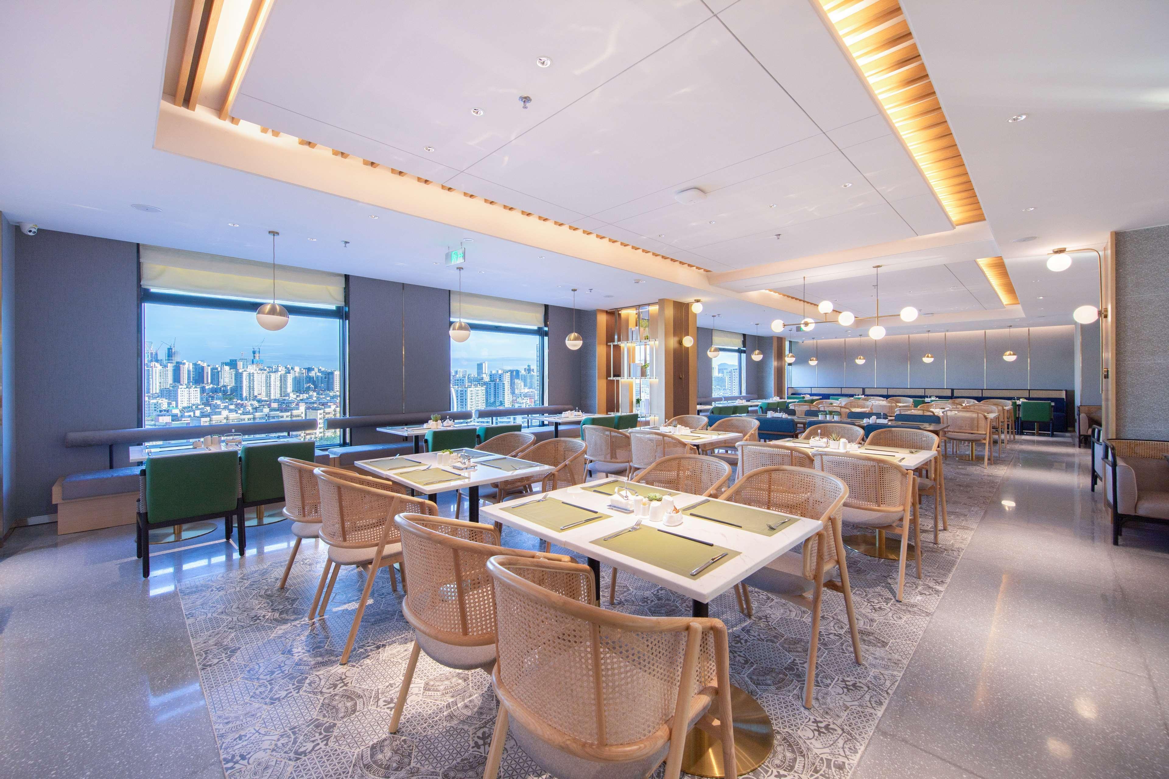 Hilton Garden Inn Shenzhen Nanshan Avenue Esterno foto