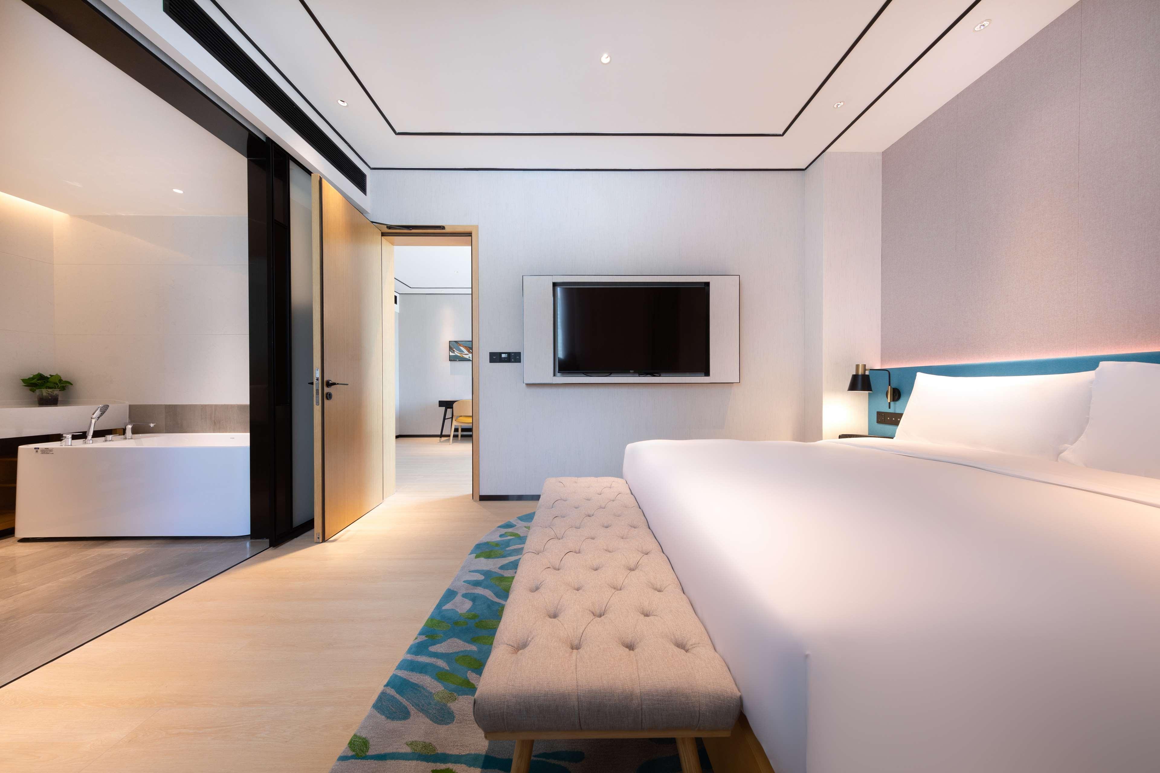Hilton Garden Inn Shenzhen Nanshan Avenue Esterno foto