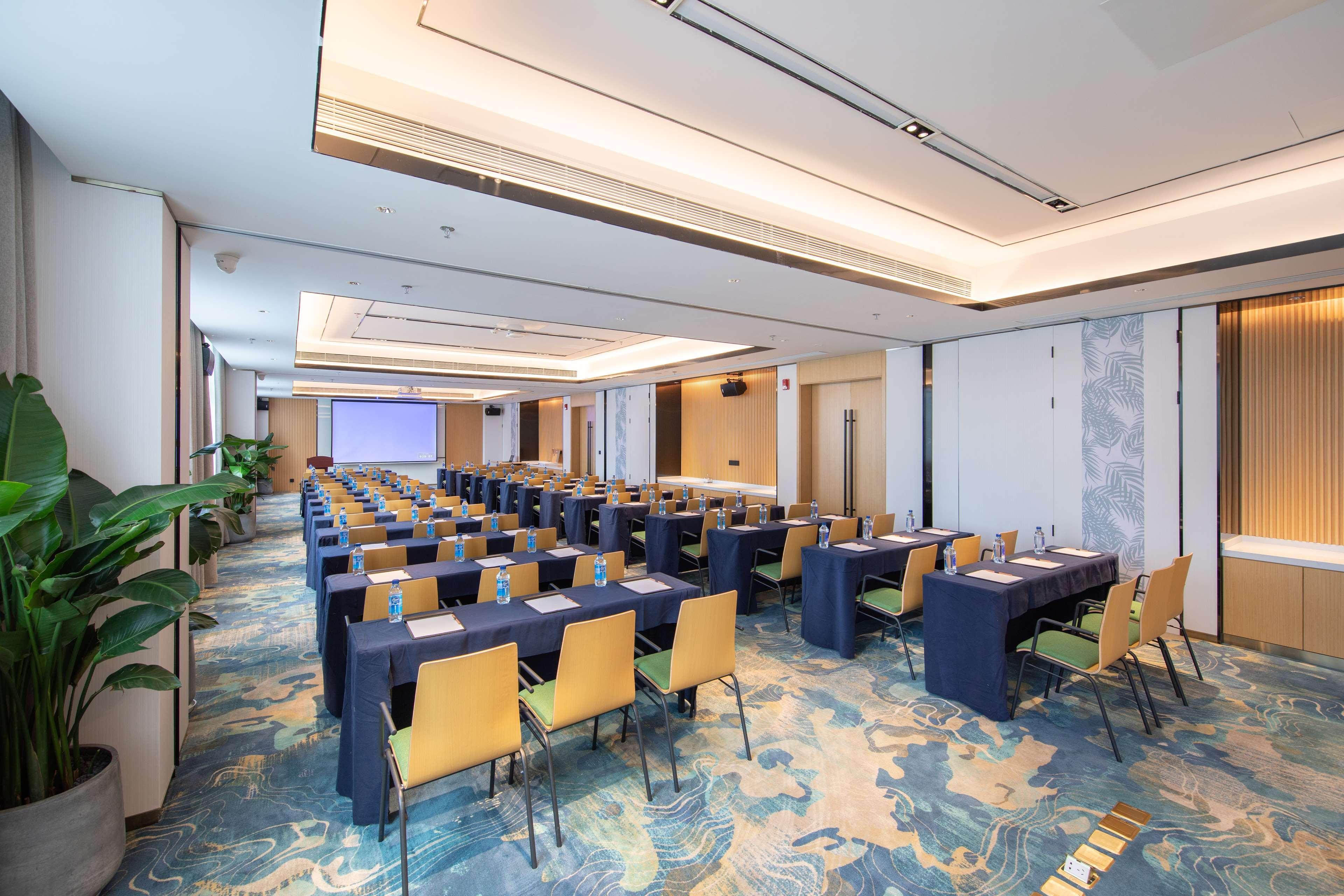 Hilton Garden Inn Shenzhen Nanshan Avenue Esterno foto