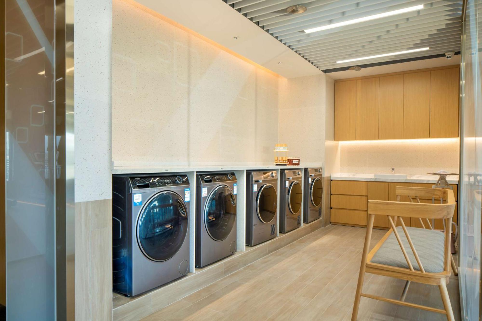 Hilton Garden Inn Shenzhen Nanshan Avenue Esterno foto